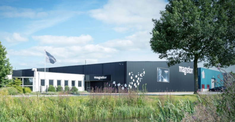 Magistor heldenafbeelding