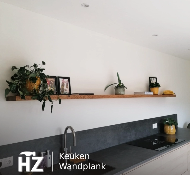 Houtze Specialist In Eikenhouten Wandplanken heldenafbeelding