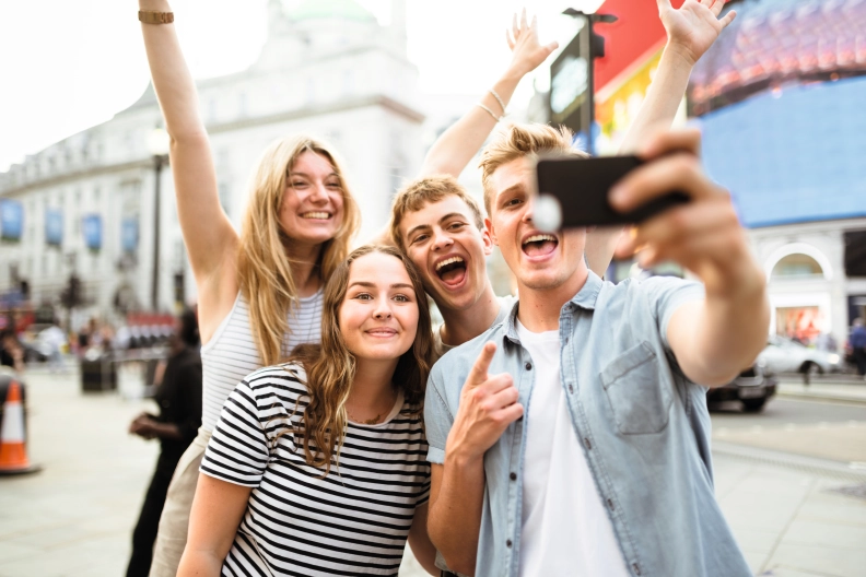 Plus Taalreizen heldenafbeelding