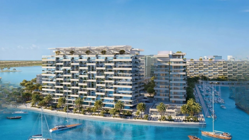 Royal Lounge Properties hero image