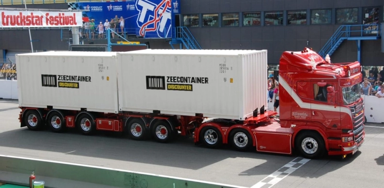 Zeecontainer-Discounter heldenafbeelding